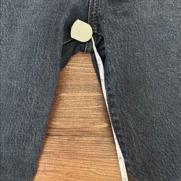 Levi’s - Wedgie, Distressed Black Jeans, 24 - Picture 6 of 7